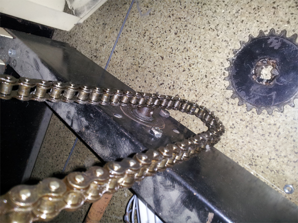 기어축 파손 사례